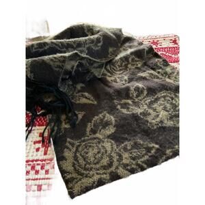 Cashmyarn by Berkshire Made in Italy Floral Wool Scarf Reversible